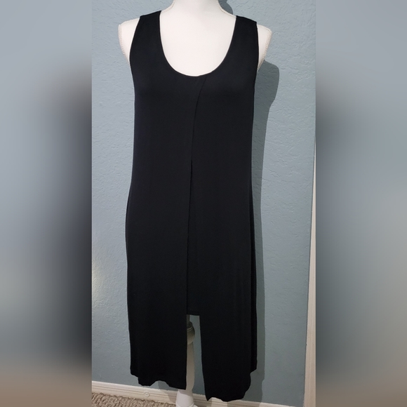 CAbi Convertible Beyond Tee NWOT - Picture 4 of 11